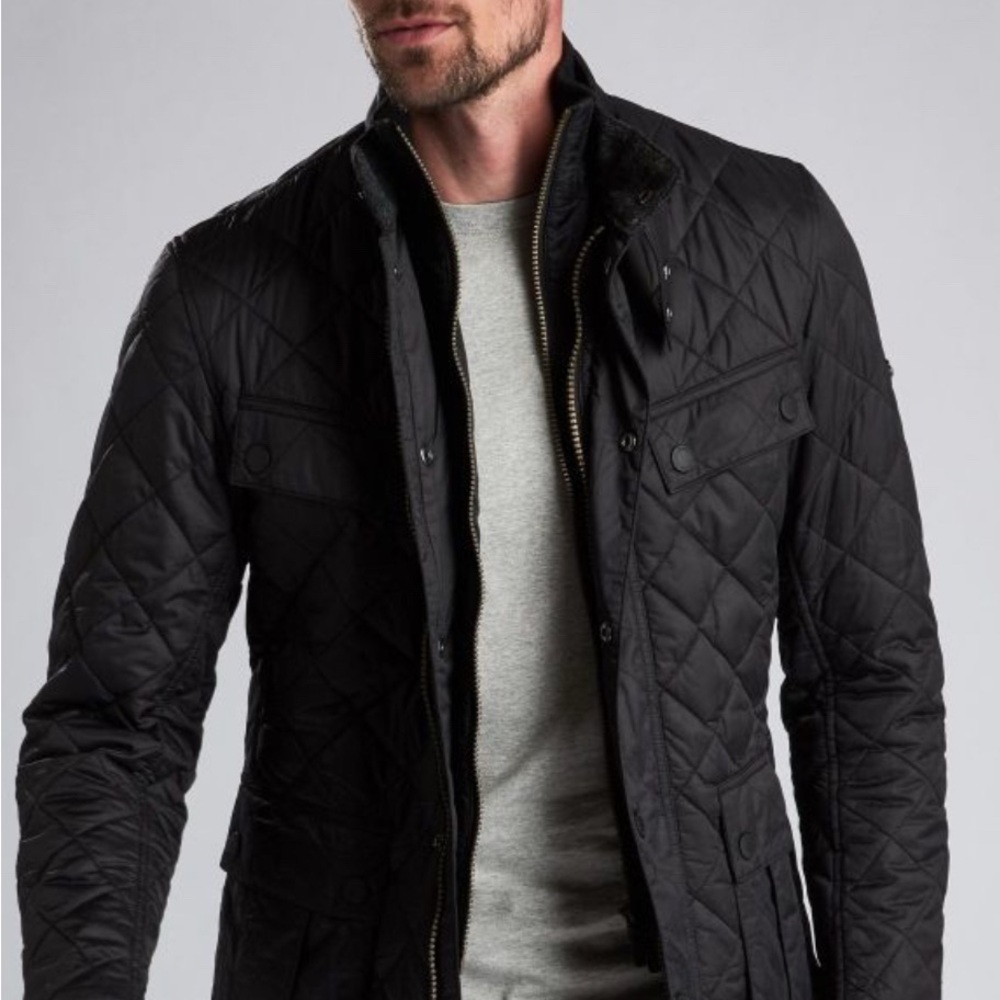 BARBOUR INTERNATIONAL
Men's Windshield Quilted Jacket Medium